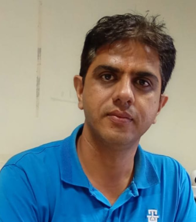 Dr.Naveen Kumar Kaushik